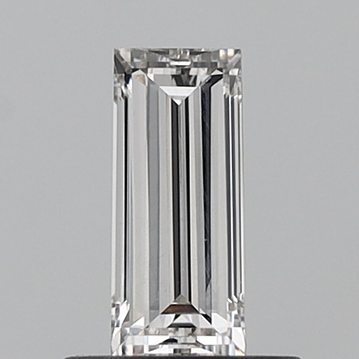 0.39 ct Baguette Lab-Grown Diamond